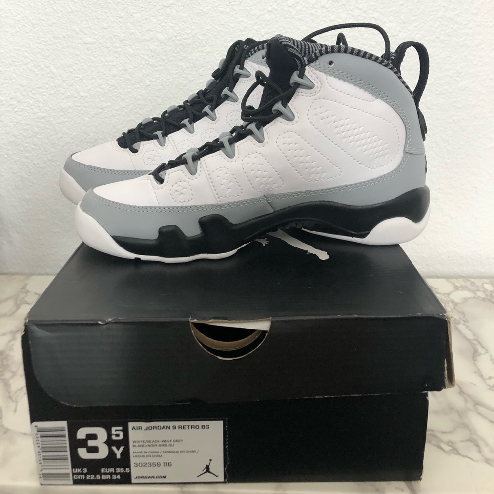 Air Jordans retro 9